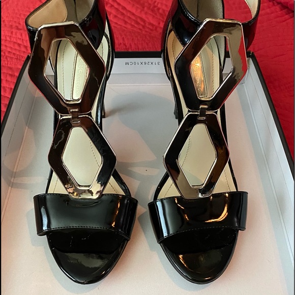 Black and Gold 4 inch Heels - Picture 1 of 5